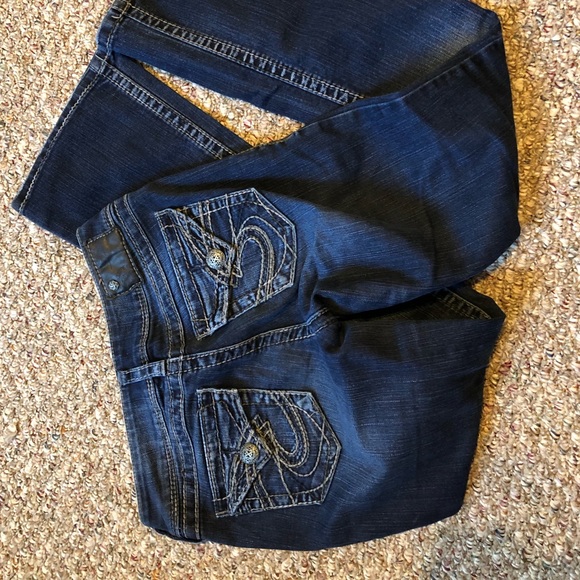 Silver Jeans - Picture 3 of 5